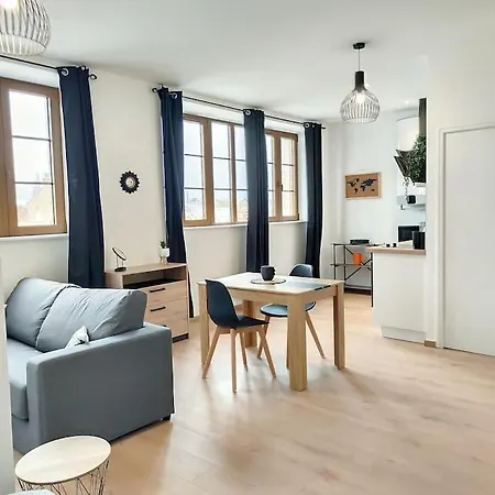 Le Lotus Apartment
