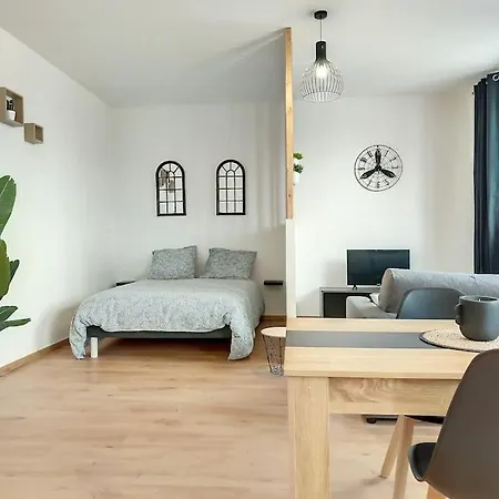 Le Lotus Apartment